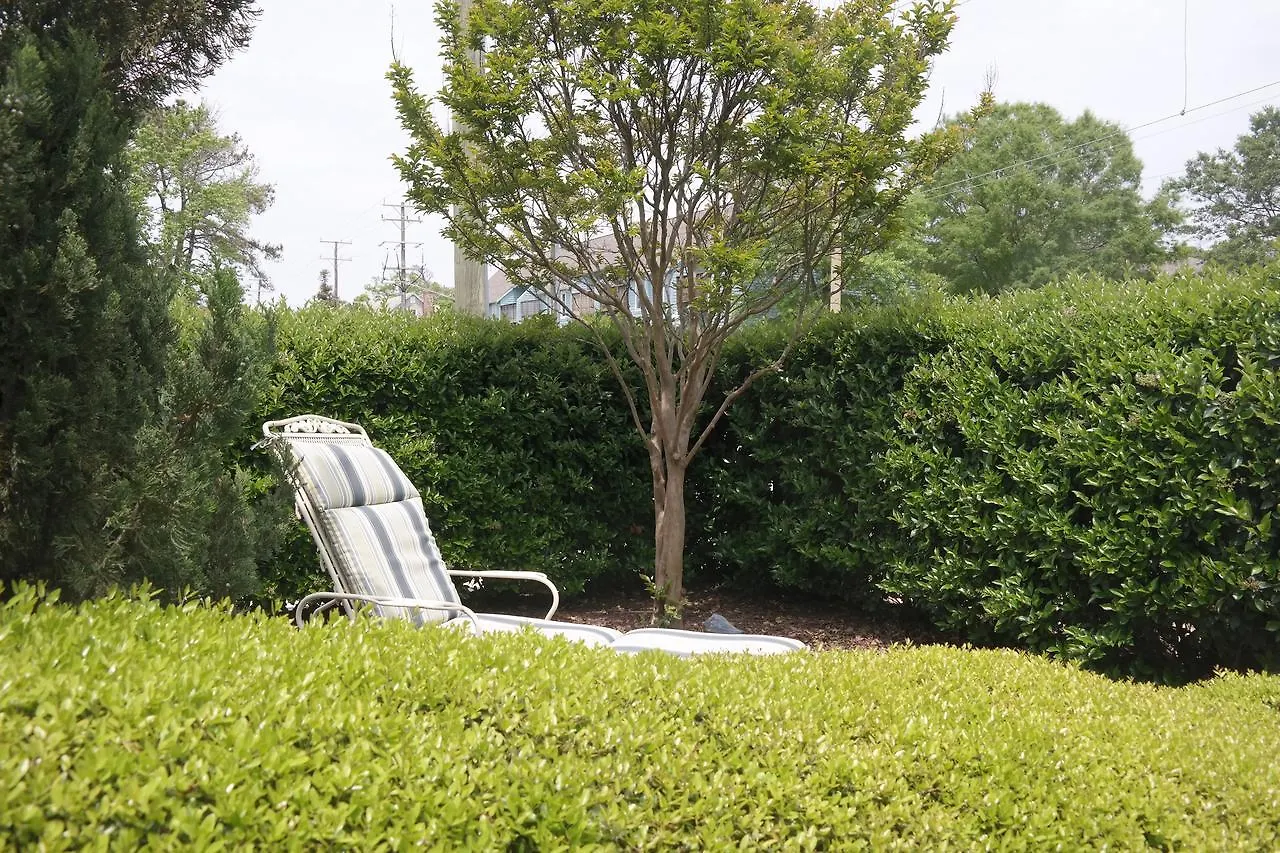 Beach Spa Bed & Breakfast Virginia Beach