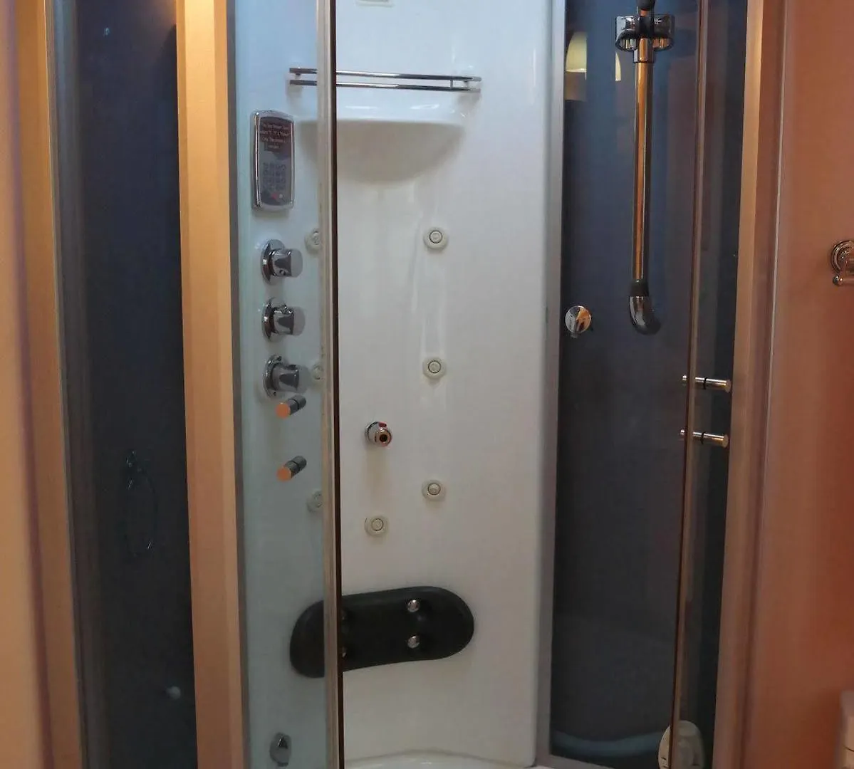 Beach Spa Bed & Breakfast Virginia Beach